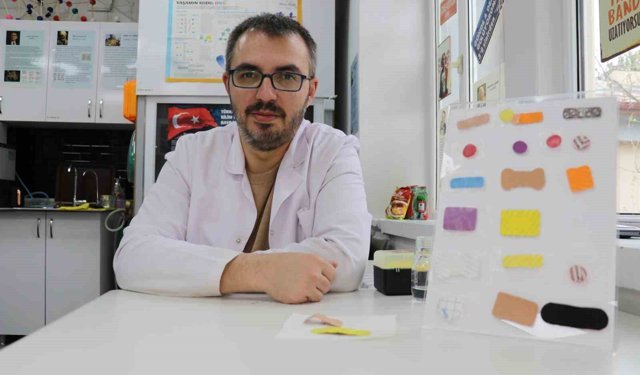 Bu yara bandı hem hızlı iyileştiriyor hem de geri dönüşüm kullanılarak yapılıyor