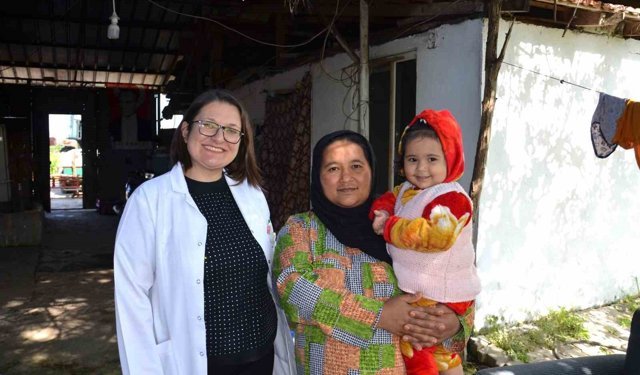 Bursa'da gebelere yakın takip: 'Her Gebeye Bir Ebe' Sahada'