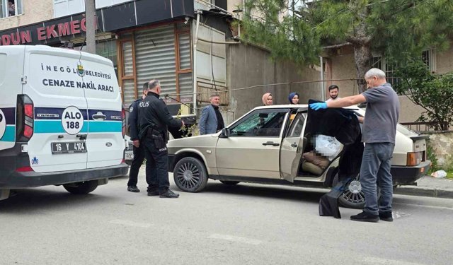 Bursa'da genç otomobilin içinde ölü bulundu