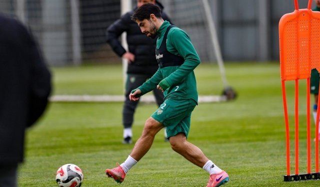 Bursaspor'da şampiyonluk maçı hazırlıkları başladı