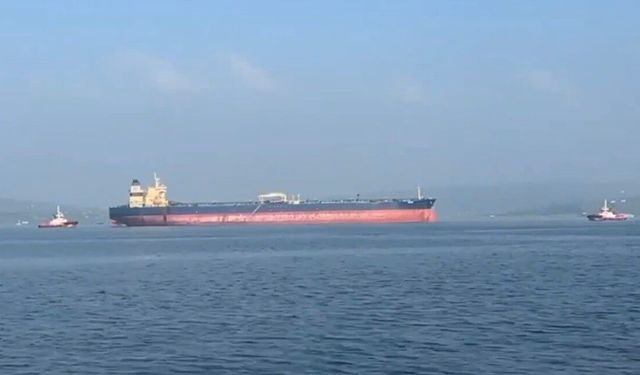 Çanakkale Boğazı'nda tanker makine arızası yaptı