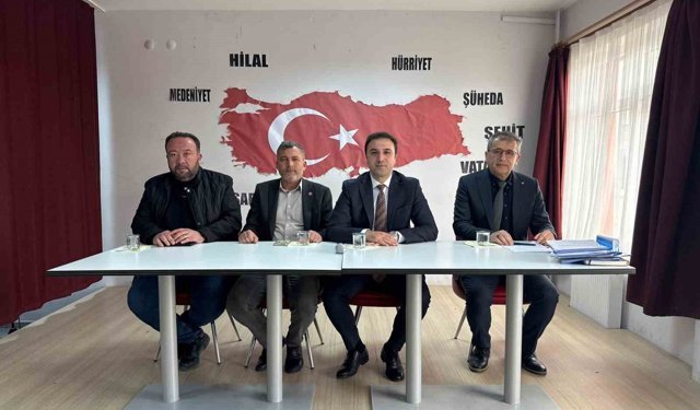 Çavdarhisar'da köylerin altyapı çalışmaları masaya yatırıldı