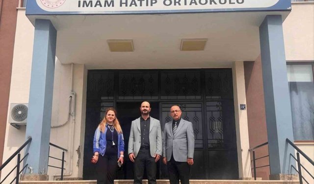 Çimentaş Elazığ'daki okullara destek projesini bu yıl da sürdürüyor