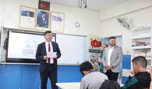 Cizre'de okullarda 'gönül seferberliği' buluşması