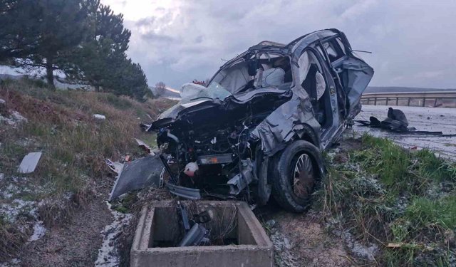 Çorum'da aynı noktada iki farklı trafik kazası: 1 ölü, 3 yaralı