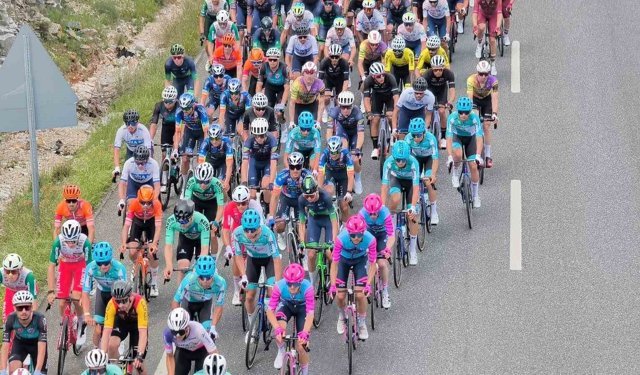 Cumhurbaşkanlığı Bisiklet Turu'nda Menteşe'de coşkulu karşılama