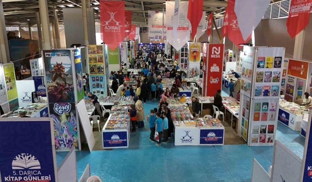 Darıca Kitap Fuarı kapılarını açtı