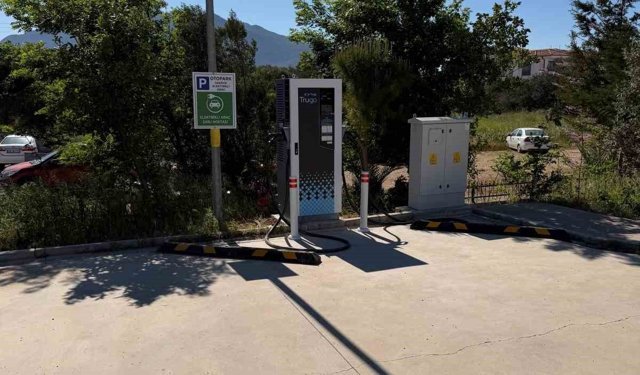 Datça Devlet Hastanesi'nde elektrikli araç şarj dönemi başladı
