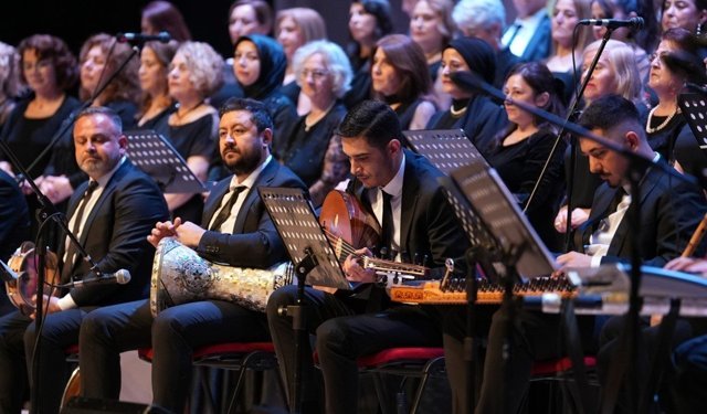 Denizli Büyükşehirden 'Sanat Güneşi' için vefa gecesi
