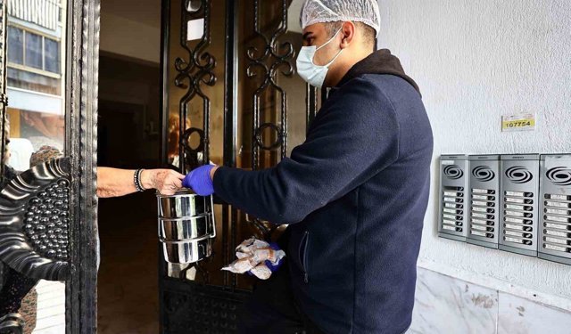 Denizli'nin iyilik sofrası 100 kat büyüdü