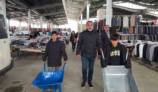 El arabasından eğlence merkezine: Çocuklara bayram hediyesi