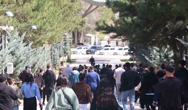 Elazığ'da sağlık için yürüdüler