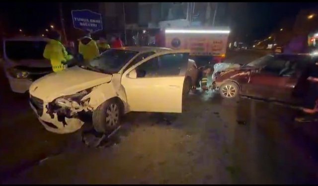 Elazığ'da trafik kazası: 2 yaralı