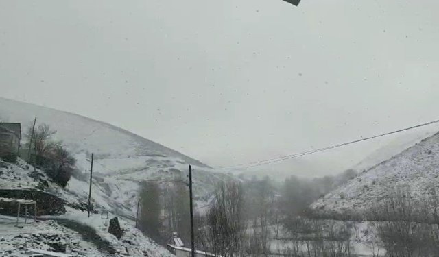Elazığ'ın yüksek kesimlerinde kar yağışı