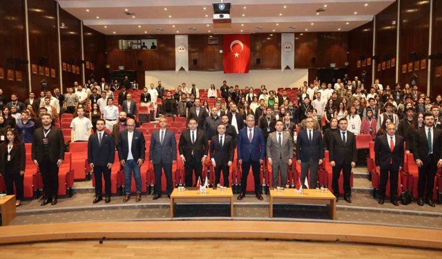 ERÜ'de 'Zirve IEEE' düzenlendi
