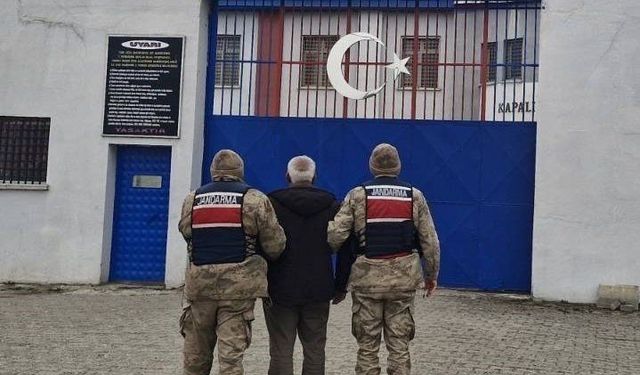 Erzurum'da jandarma ekipleri bir ayda 106 aranan şahsı yakaladı