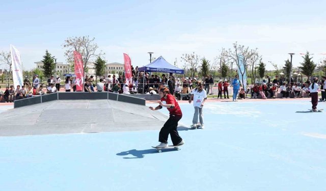 Eyyübiye'de kaykay turnuvası