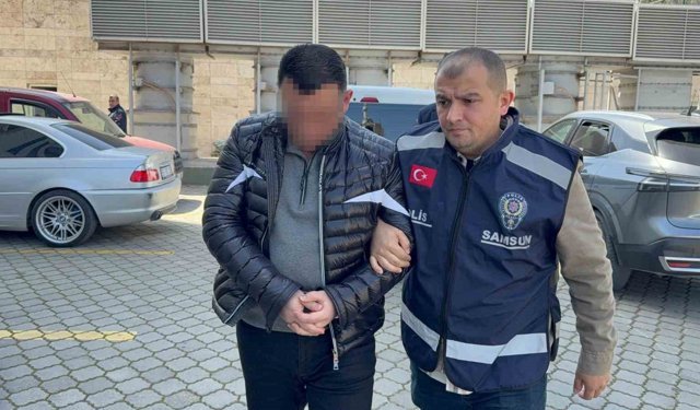 Fabrika müdürünün evinde cephanelik gibi silah ve malzeme çıktı