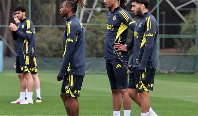 Fenerbahçe'de, Galatasaray derbisinin hazırlıkları başladı