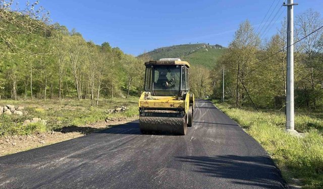 Gölyaka'da 2,7 kilometrelik sıcak asfalt çalışması tamamlandı