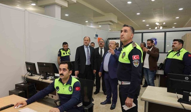 Gülpınar'dan zabıtaya net mesaj: 'Disiplin olmadan başarı olmaz'