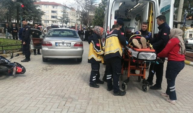 Isparta'da otomobil ile motosiklet çarpıştı: 2 yaralı
