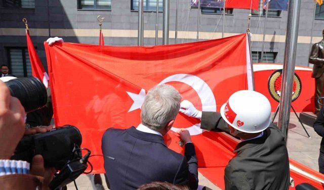 Kahramanmaraş'a İstiklal Madalyası'nın verilişinin 101. yılı kutlandı