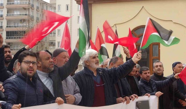 Kilis'te 'Filistin'e dünya sessiz kalmamalı' çağrısı