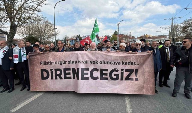 Konya'da Filistin'e destek yürüyüşü