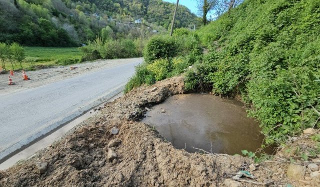 Kurban Bayramı öncesi atıklarını dereye akıtan çiftliğe ceza