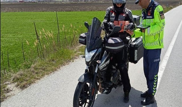 Kütahya'da motosiklet ve motorlu bisiklet sürücülerine yönelik özel denetim
