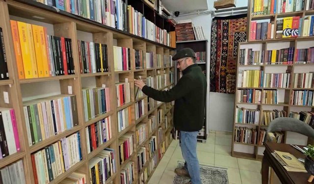 Kütahya'da sahaflık geleneği yaşatılmaya devam ediyor