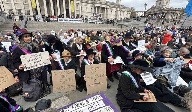 Londra polisinden Filistin'e destek gösterisine müdahale: 212 gözaltı