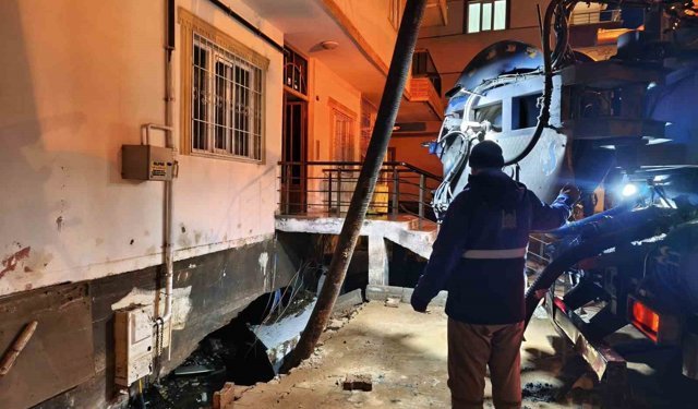 Mardin Büyükşehir Belediyesi ve MARSU'dan sel seferberliği