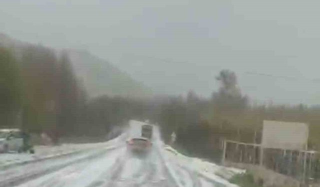 Mardin'de 1 günde 4 mevsim yaşandı