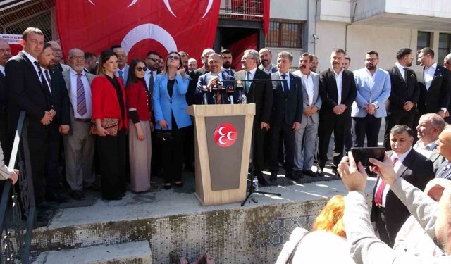 MHP Kütahya İl Başkanlığı'na atanan Türker görevi devraldı