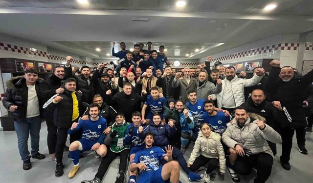 MHP'li Baki Ersoy: 'Erciyes 38 FK, küllerinden doğan bir takım'