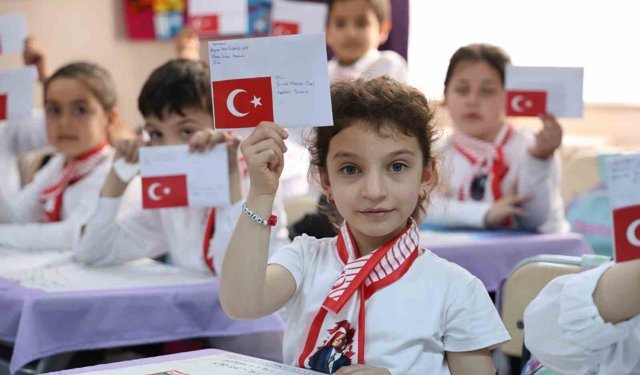 Minik eller yiğit yürekler için mektup yazdı, yigitlerin cevabı gecikmedi