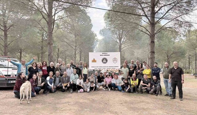 Muğla'da afet gönüllüleri Datça'da buluştu