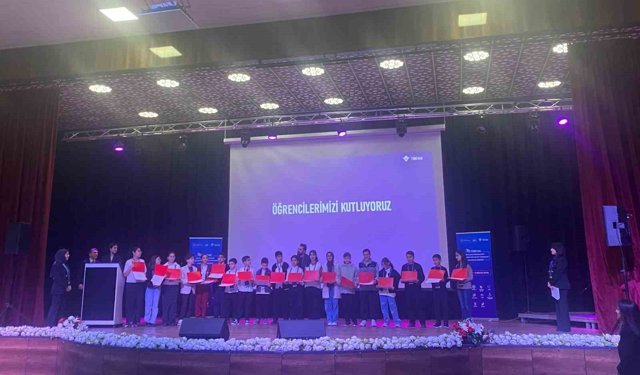 Muradiyeli öğrencilerden TÜBİTAK başarısı
