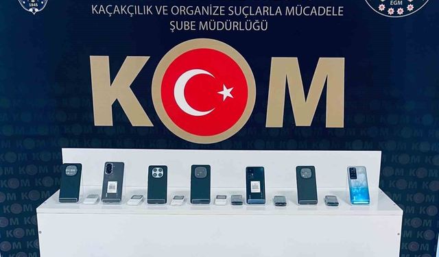 Muş'ta 25 adet kaçak cep telefonu ele geçirildi