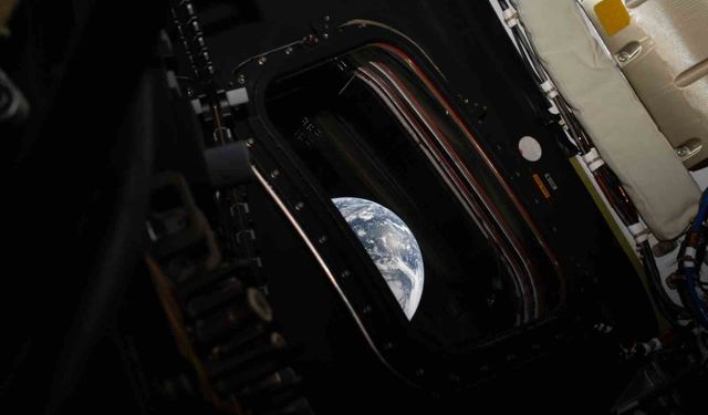 NASA, Artemis II görevinden Dünya'nın yeni fotoğrafını paylaştı