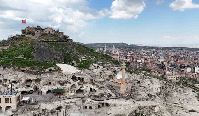 Nevşehir'de tarihi karar: Kapadokya Mahallesi resmileşti