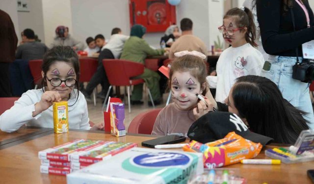 Özel bireyler kendileri için düzenlenen etkinlikte doyasıya eğlendi