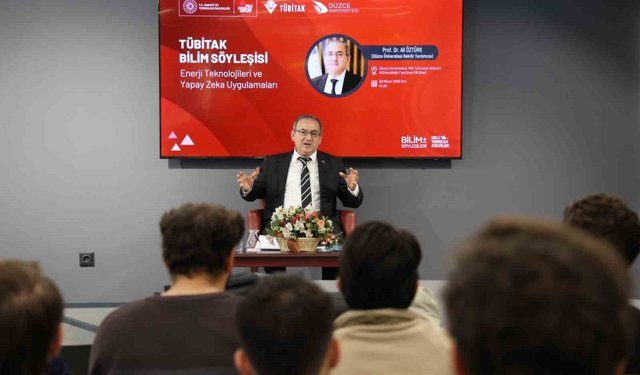 Öztürk 'Yapay zeka her meslekte yeni bir dönem başlatıyor'