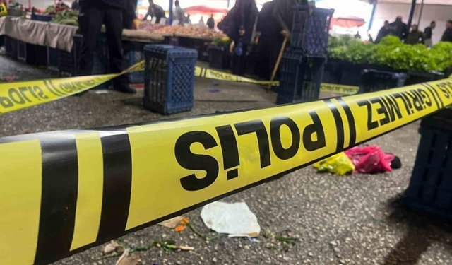 Pazarda bıçaklı yaralama