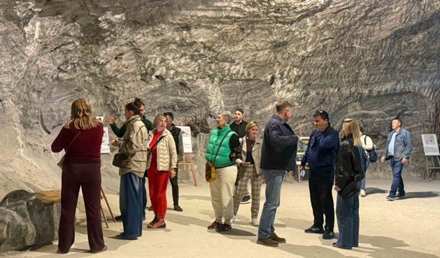 Rus ve Ukraynalı turistler Çankırı'yı gezdi