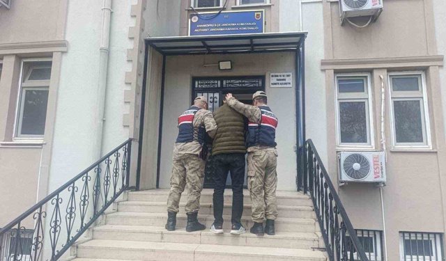 Şanlıurfa'da aranan 2 şahıs yakalandı