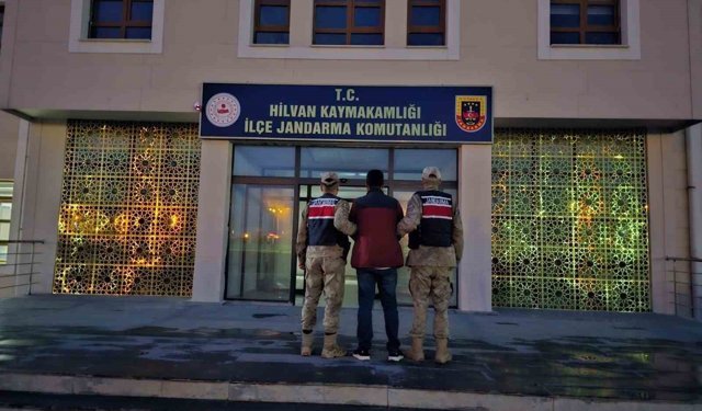 Şanlıurfa'da aranan şahıs jandarma operasyonuyla yakalandı