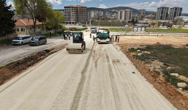 Şehitkamil'de yollar yenileniyor